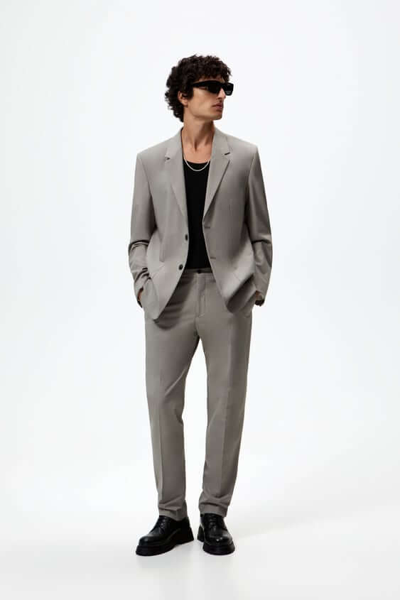 Imagen Pantalon Beige Model