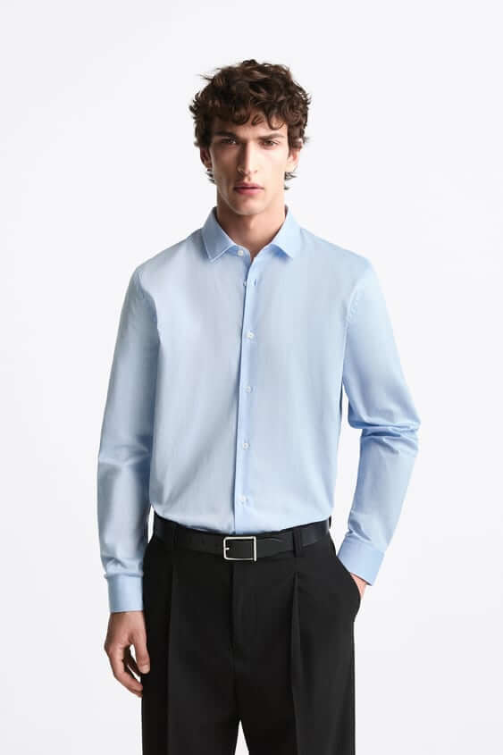Imagen Camisa Celeste Model